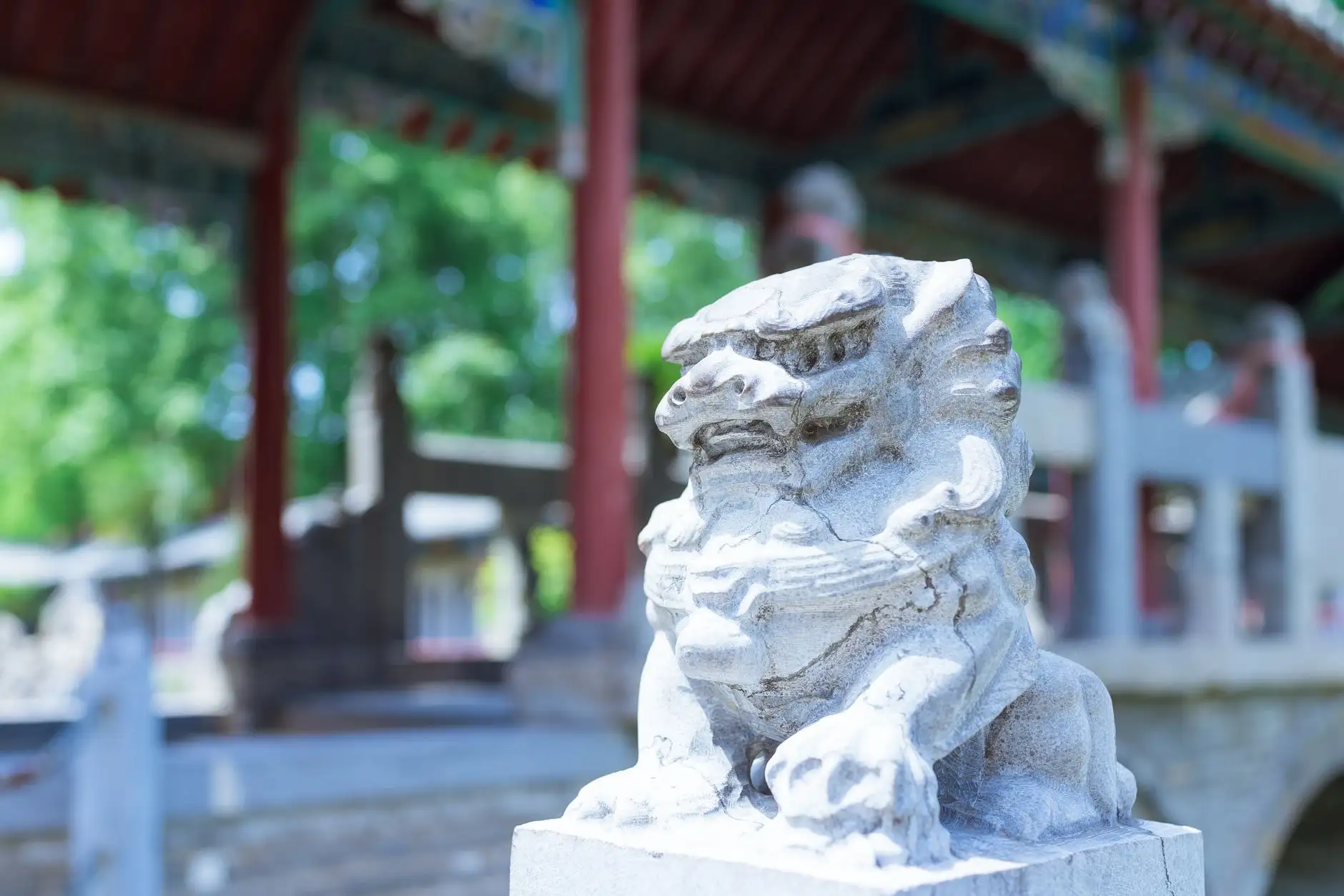 海南工厂机电设备选型指南：锐桦刚配件供应方案解析
